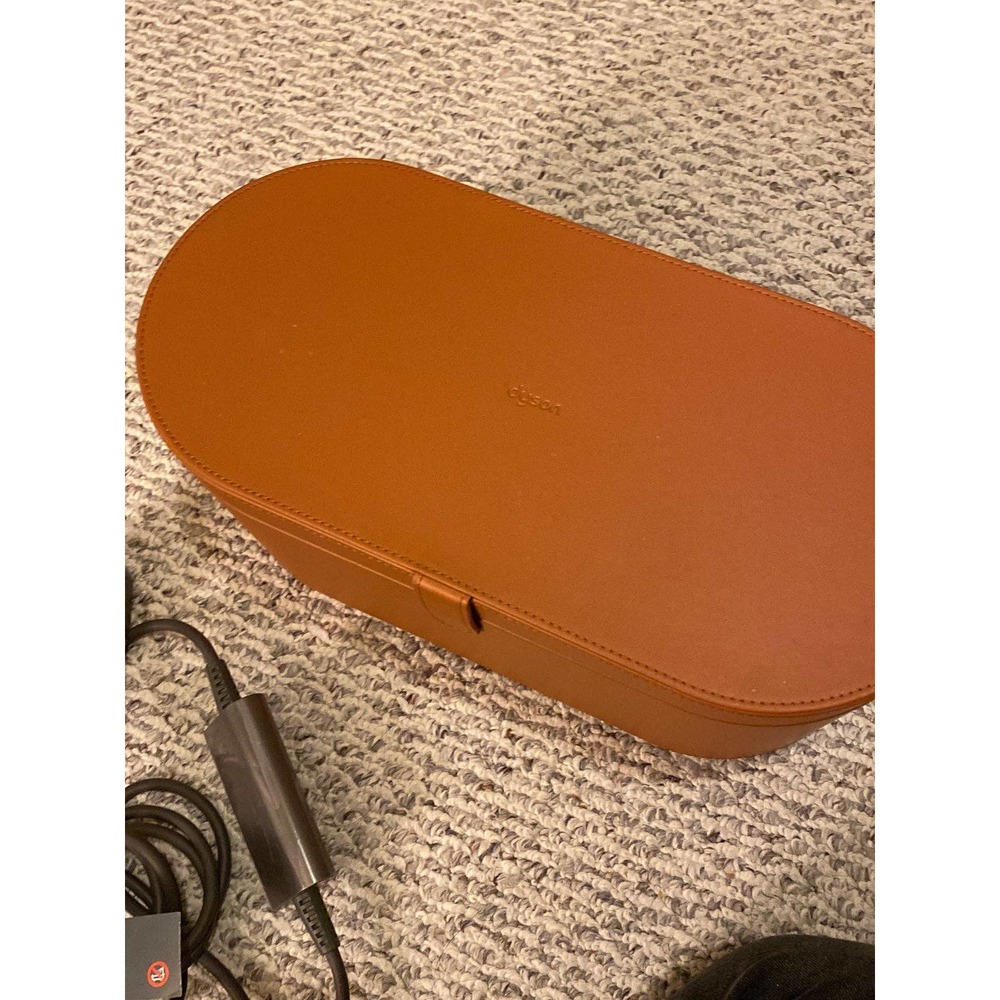 [Sold] Authentic Dyson Airwrap Complete Styler complete set - Picture 8 of 11